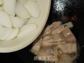 玉鳎烧萝卜的做法步骤：10