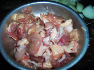 大喜大咖喱鸡肉的做法步骤：2