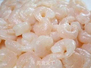 虾仁炒杂蔬的做法步骤:2
