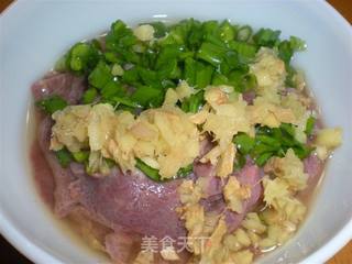 菠菜猪肝面的做法步骤:4