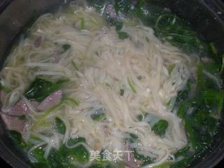 菠菜猪肝面的做法步骤:10