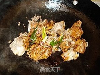 猪骨土豆的做法步骤:4