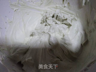 抹茶蜜豆慕斯~的做法步骤:9