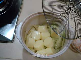 免油烟低碳私家菜“骨汤海鲜豆腐煲”的做法步骤：7