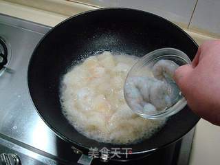 免油烟低碳私家菜“骨汤海鲜豆腐煲”的做法步骤：8