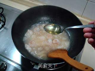 免油烟低碳私家菜“骨汤海鲜豆腐煲”的做法步骤：10