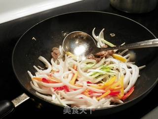 小炒肉丝的做法步骤：3
