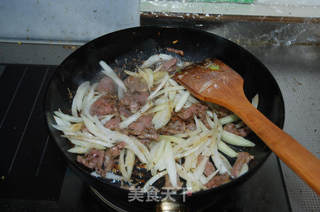 孜然羊肉的做法步骤:5