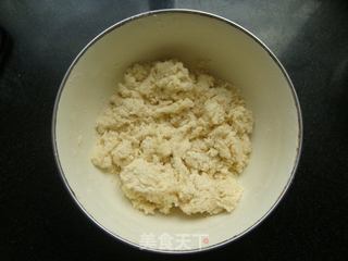 鸡蛋酥麻花的做法步骤:4