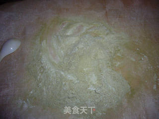 抹茶蓝莓蛋糕卷的做法步骤:3