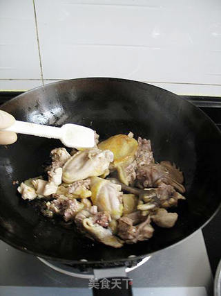 暖心暖胃,冬季补身必选----客家娘酒鸡的做法步骤:6