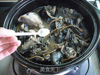 滋阴补血—八宝乌鸡的做法步骤:9