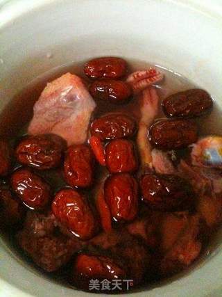 西洋参乳鸽汤的做法步骤:4