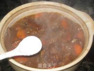 羊肉胡萝卜砂锅煲的做法步骤：7