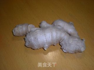 姜汁炖蛋的做法步骤：1
