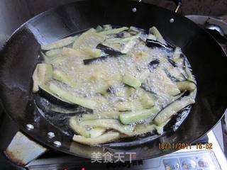 酱香麻辣茄子的做法步骤:4