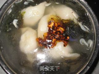 冬季美食--酸辣韭菜水饺的做法步骤：16