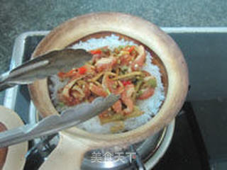榨菜肉丝煲仔饭的做法步骤:9