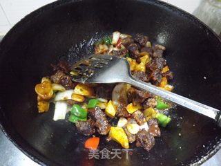 焦熘肉段的做法步骤：12