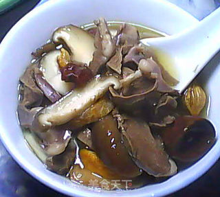 电饭煲美食——煲猪心的做法步骤：14