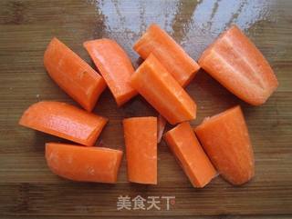 胡萝卜玉米鸡汤的做法步骤:3