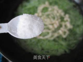 给寒冬添一抹温暖的绿色—翡翠鲜虾线的做法步骤:12