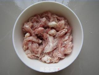 榨菜青椒肉丝的做法步骤：4