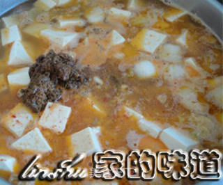 辣白菜豆腐酱汤的做法步骤:9