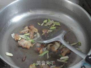 辣白菜炒年糕的做法步骤:4