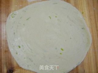 葱油饼的做法步骤：8