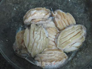 XO酱鲍鱼煲仔饭的做法步骤:6
