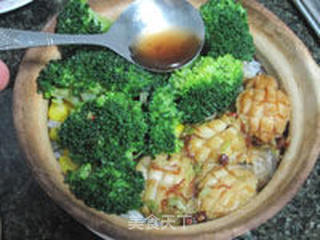 XO酱鲍鱼煲仔饭的做法步骤:16