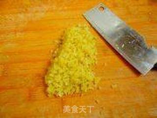 心心相印——榨菜梳打饼干的做法步骤:2