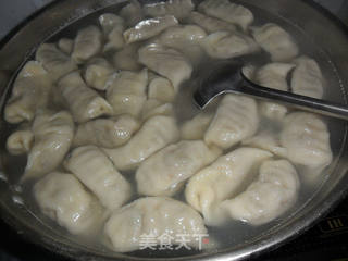 茄子肉馅水饺的做法步骤:9