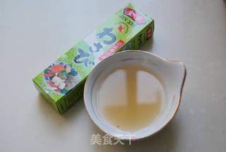 【创意新派菜】 擀面皮三文鱼的做法步骤:2