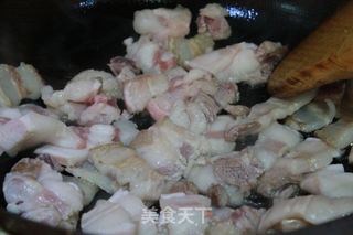 五花肉炒酸菜的做法步骤:4