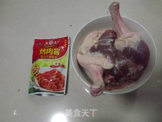 香辣烤鸭的做法步骤：1