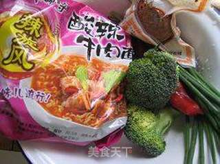 美味方便面的做法步骤：1