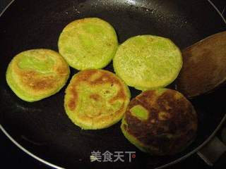 【创意新派菜】菠菜豆沙饼的做法步骤:8