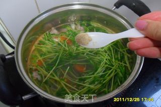 洋豆芽肉圆汤的做法步骤：5