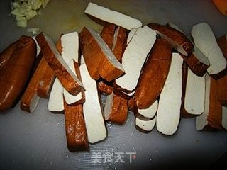 蛋香香干的做法步骤：2