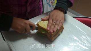 超级简单的自治三明治的做法步骤:7