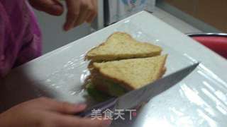 超级简单的自治三明治的做法步骤:8