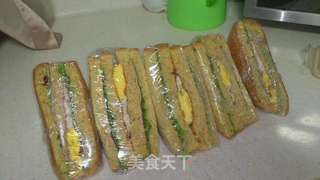 超级简单的自治三明治的做法步骤：10