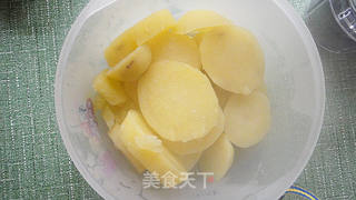 灰太狼土豆泥的做法步骤:4