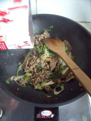 边角料也有好味道-----葱爆羊肉片的做法步骤:8