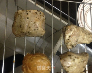 鸿运来香烤猪里脊!过节菜~~中西合璧!的做法步骤:6