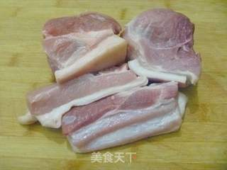 【什锦锅仔和扣肉前凑】如何做好吃烧肉---秘制烧肉的做法步骤：1