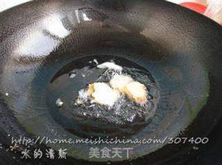 经典湘菜——比翼双飞之干锅鲫鱼的做法步骤:7