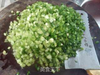 浮水拐(水饺)的做法步骤:2